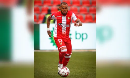 
				
					Paraibano Jailson, revelado pelo CSP, vai atuar no futebol do Chipre, na 2ª divisão nacional
				
				