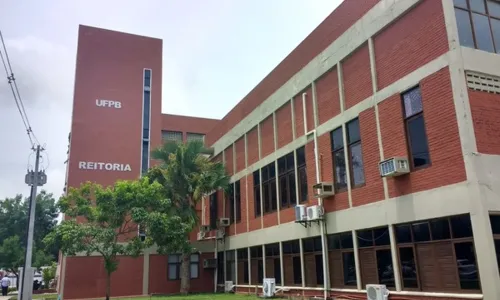 
                                        
                                            Estudante de medicina tem matrícula cancelada na UFPB por fraude no sistema de cotas
                                        
                                        