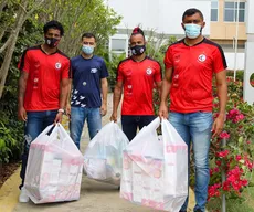 Às vésperas de decisão na Série D, Campinense realiza ação com crianças no Hospital de Trauma