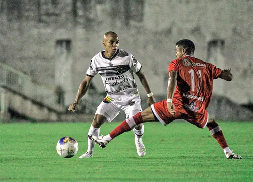 
				
					Botafogo-PB vence Imperatriz e avança para a 3ª fase da pré-Copa do Nordeste
				
				