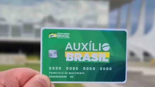 
				
					Auxílio Brasil: novo Bolsa Família começa com "arrumadinho" e amadorismo
				
				