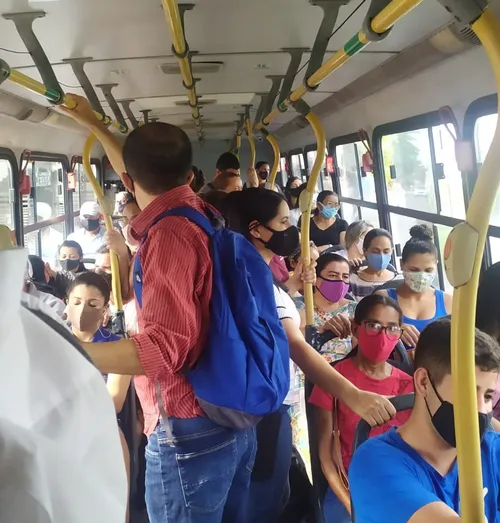 
				
					Novo preço da passagem de ônibus em João Pessoa pode comprometer quase 20% do salário mínimo
				
				