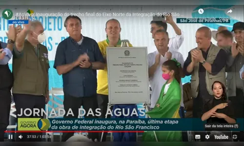 
				
					Em busca de "salvar" votos, Bolsonaro peregrina pelo Nordeste
				
				