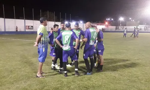 
                                        
                                            Muçumagro domina a partida, vence o Distrito Industrial e avança na Copa João Pessoa de Futebol
                                        
                                        