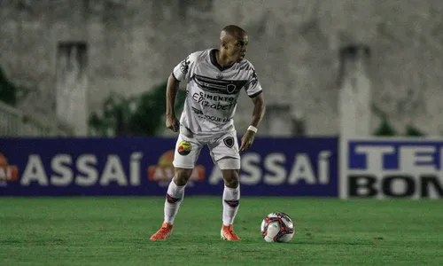 
                                        
                                            Botafogo-PB renova contrato com Sávio, mas Marcos Aurélio e Luã Lúcio estão de saída
                                        
                                        