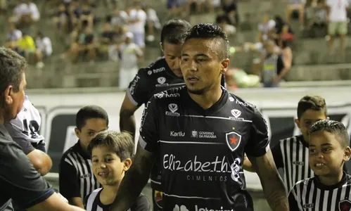 
                                        
                                            Botafogo-PB acerta rescisão contratual com volante Rogério, em meio a disputa do acesso à Série B
                                        
                                        