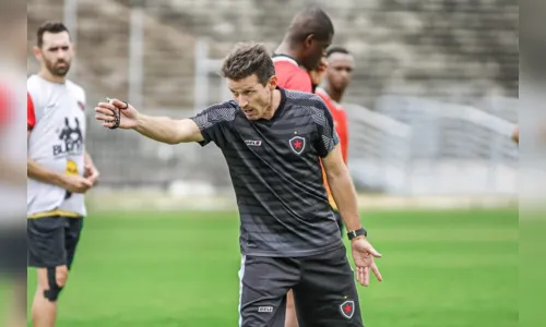 
				
					Nádson reconhece jogada de bola parada como ponto forte do Botafogo-PB e revela conversa com Leandro Camilo antes de gol
				
				