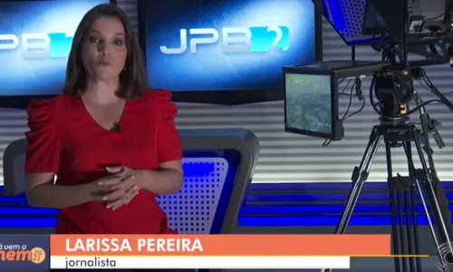 
                                        
                                            Larissa Pereira fala sobre a profissão de jornalismo e explica possibilidades aos estudantes
                                        
                                        