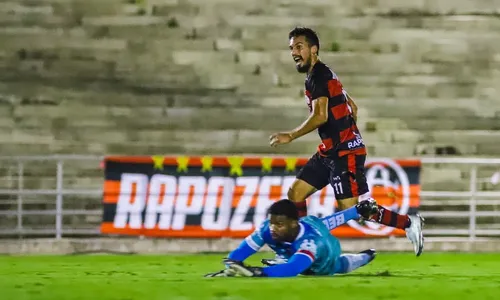 
                                        
                                            Marcelinho vê Campinense mais tranquilo na semifinal da Série D, e mira título Brasileiro
                                        
                                        