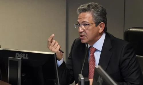 
				
					Ministro do STJ nega pedido do Cabo Gilberto para suspender 'Passaporte da Vacina'
				
				