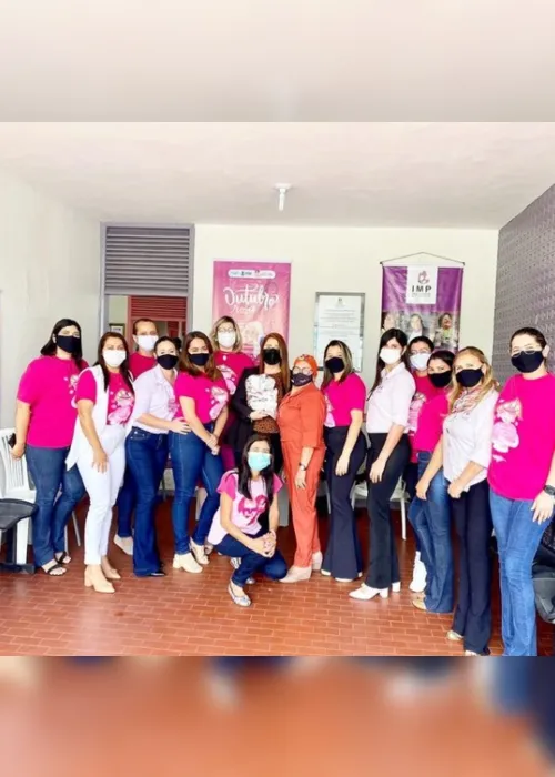 
                                        
                                            Campina Grande lança cartilha sobre os direitos das mulheres com câncer de mama
                                        
                                        