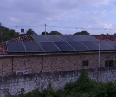 Paraibanos instalam placas de energia solar em casa e comemoram por economizar enquanto ajudam o meio ambiente