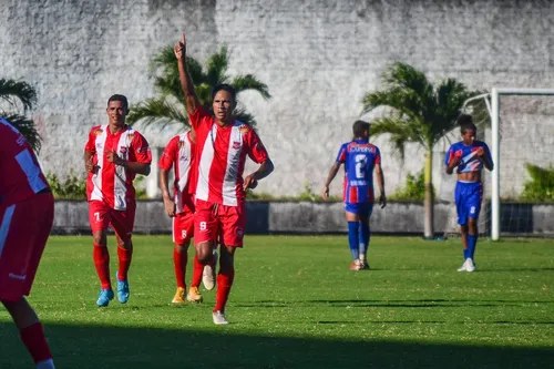 
				
					Auto Esporte-PB convoca eleição após Helamã Nascimento deixar a presidência do clube
				
				