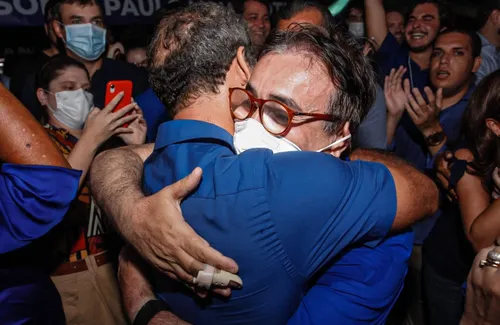 
				
					Harrison Targino vence eleição para presidente da OAB-PB
				
				