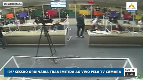 
				
					Comunidade LGBT continua 'invisível' para maioria da Câmara de Campina Grande
				
				