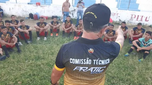 
				
					Em ritmo de preparação, Sousa e Paraíba de Itaporanga se enfrentam em amistoso
				
				