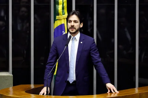 
				
					Pedro Cunha Lima explica porque mudou voto na PEC dos Precatórios
				
				