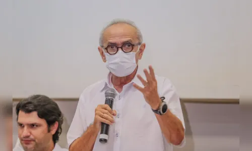 
				
					Cícero vai flexibilizar uso de máscaras em locais abertos e fechados em João Pessoa
				
				