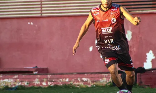 
                                        
                                            Filipe Ramon tem contrato renovado para mais uma temporada no Campinense
                                        
                                        