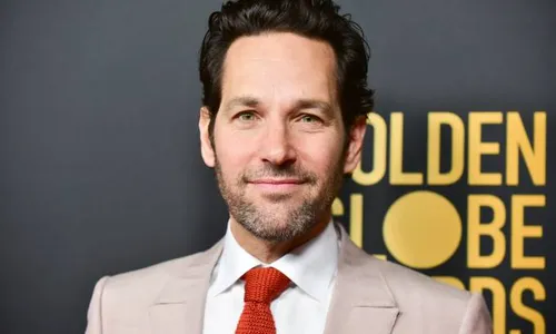 
                                        
                                            Paul Rudd é eleito o homem mais sexy do mundo, de acordo com revista
                                        
                                        