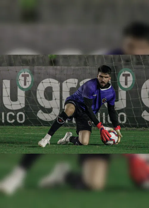 
                                        
                                            Paulo Gianezini revela vontade de seguir no Botafogo-PB e relembra noite de herói contra o Vitória
                                        
                                        