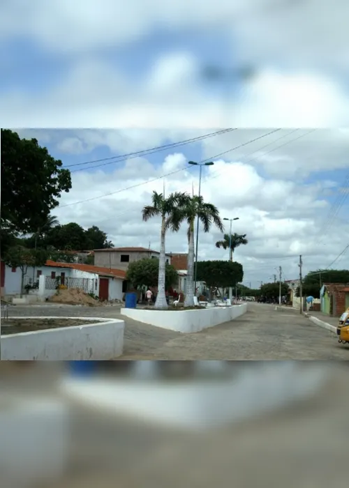 
                                        
                                            Justiça barra 'trem da alegria' de cargos comissionados em cidade da Paraíba
                                        
                                        