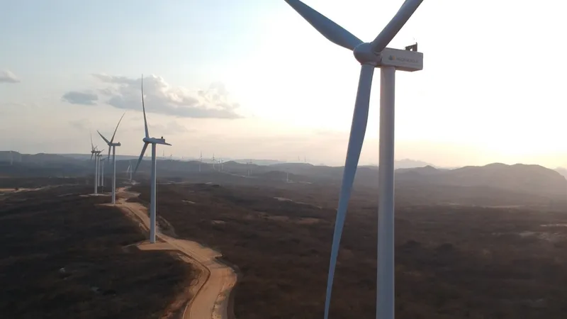 Com corredor de vento e ilha de calor, Paraíba avança na produção de energias renováveis