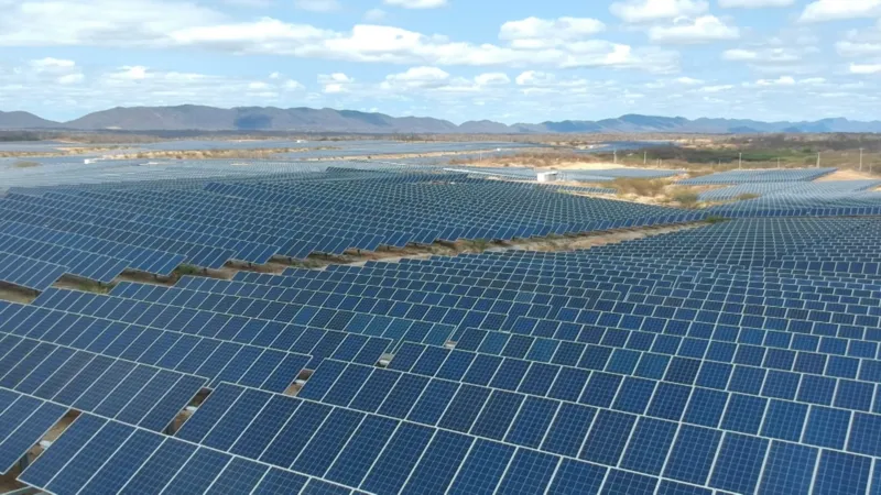 Com corredor de vento e ilha de calor, Paraíba avança na produção de energias renováveis