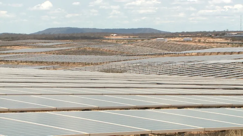 Com corredor de vento e ilha de calor, Paraíba avança na produção de energias renováveis