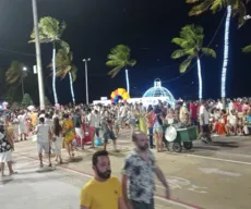 Sem show na praia, população comemora Réveillon 2022 em João Pessoa