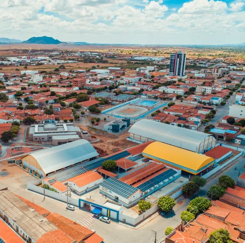 
				
					Painéis solares se multiplicam na Paraíba, mas preço e ‘desconfiança’ barram crescimento
				
				