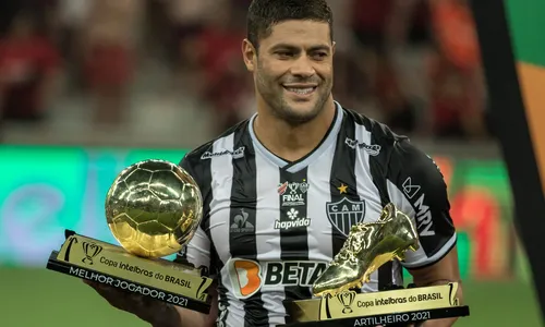 
                                        
                                            Um ano de Hulk no futebol brasileiro: grande temporada, taças, gols e idolatria no Atlético-MG
                                        
                                        