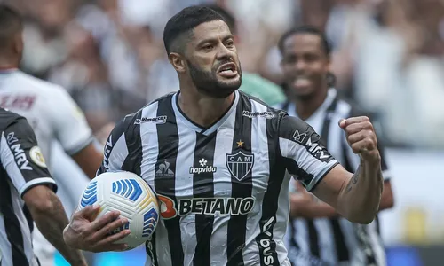 
                                        
                                            Hulk é denunciado por falta cometida contra o Coritiba e será julgado pelo STJD
                                        
                                        