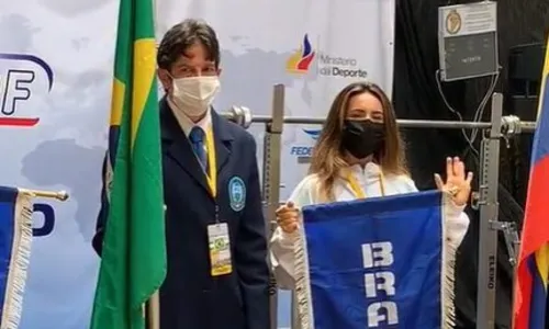 
                                        
                                            Mayara Rocha representa a delegação brasileira na abertura do Sul-Americano de Powerlifting
                                        
                                        