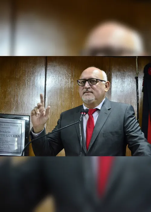 
                                        
                                            Vereador de João Pessoa critica colegas que "barraram" audiência para debater reajuste de passagem de ônibus
                                        
                                        