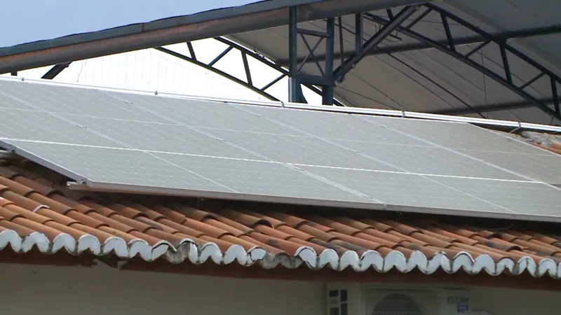 Painéis solares se multiplicam na Paraíba, mas preço e ‘desconfiança’ barram crescimento