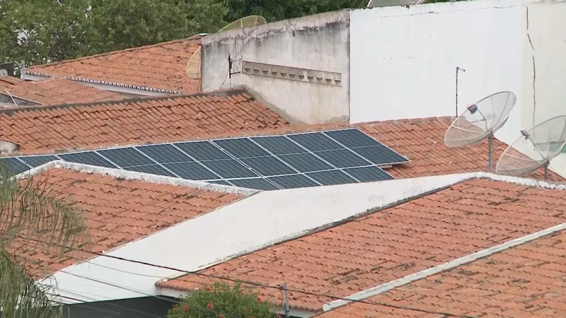 Painéis solares se multiplicam na Paraíba, mas preço e ‘desconfiança’ barram crescimento