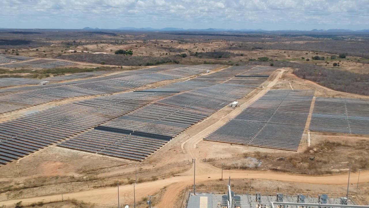 De algoz a parceiro: sol do Sertão paraibano atrai investimentos, gera empregos e estimula capacitação