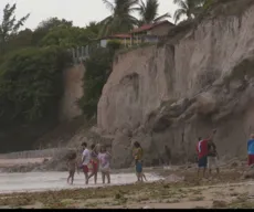 Especialistas alertam para risco de erosão de falésias em praias da Paraíba