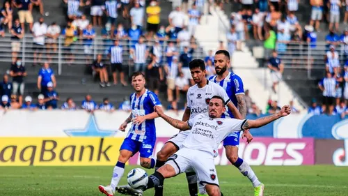 
				
					Anderson Paraíba vê derrota para o CSA como lição para o Botafogo-PB não baixar a guarda nos próximos jogos
				
				