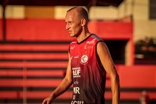 
				
					Campinense terá pelo menos 2 desfalques no time titular para clássico contra o Botafogo-PB, pela Copa do Nordeste
				
				