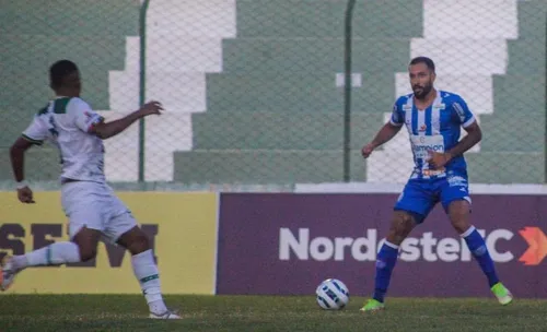 
				
					Adriano vê Botafogo-PB tirando proveito do adiamento do jogo contra o Sergipe e focado no CSA pela Copa do Nordeste
				
				