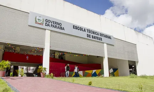 
                                        
                                            Escolas da PB vão incluir o tema da prevenção da violência contra a mulher no currículo escolar
                                        
                                        