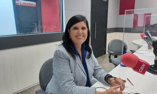 
                                        
                                            Pré-candidata de si mesma, vice-governadora diz que fará "o que nunca foi feito"
                                        
                                        