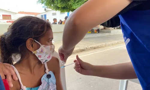 
                                        
                                            Mais de 200 crianças são vacinadas contra Covid-19 em Lucena no primeiro dia de retorno
                                        
                                        