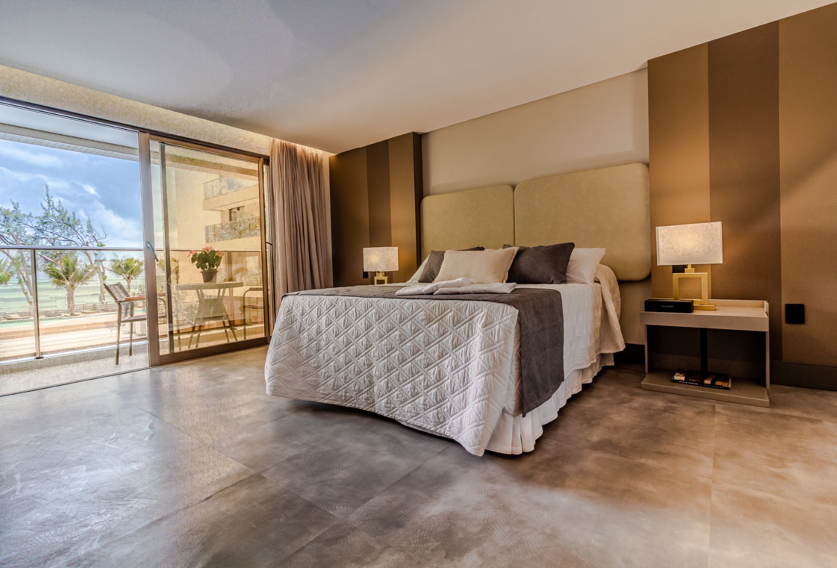 Oceana Atlântico Hotel: pés na areia da praia do Bessa