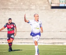 Com presente de Matheus Cunha nos pés, Robinho estreia marcando o gol do CSP contra o Campinense, pelo Paraibano
