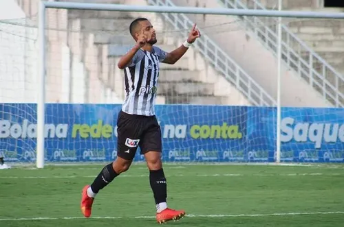 
				
					Suélio vê jogadores do Treze adquirindo confiança após estreia com goleada no Campeonato Paraibano
				
				