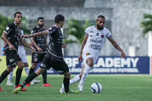 
				
					Botafogo-PB vence o Atlético-BA e conquista primeira vitória pela Copa do Nordeste
				
				