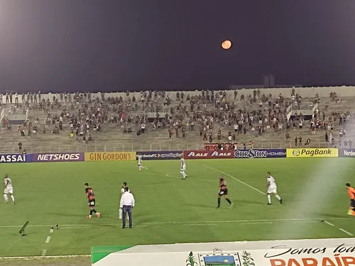 
				
					Com gol mais rápido da história do Nordestão e Iguatu marcando de pênalti, Campinense bate o Sousa no Amigão
				
				